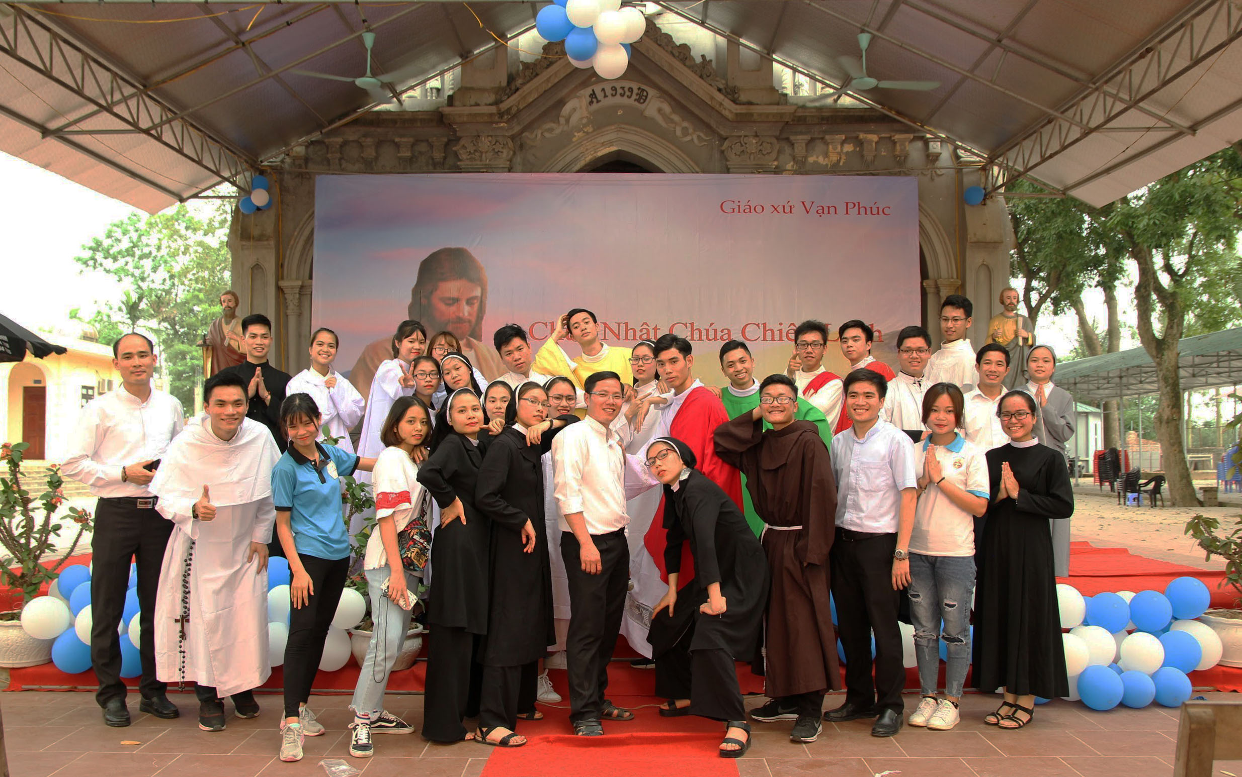 SVCG NIEM Quảng bá Ơn gọi 2018: "Niềm vui thuộc trọn về Chúa và phục vụ anh em"